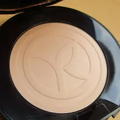 Recenzja: Puder Zero Niedoskonałości Yves Rocher czy warto?