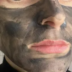 Avon maseczki rewitalizujące: Która przywróci blask Twojej skórze?